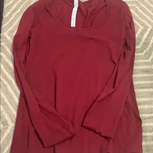 Red/maroon LULULEMON top size 8